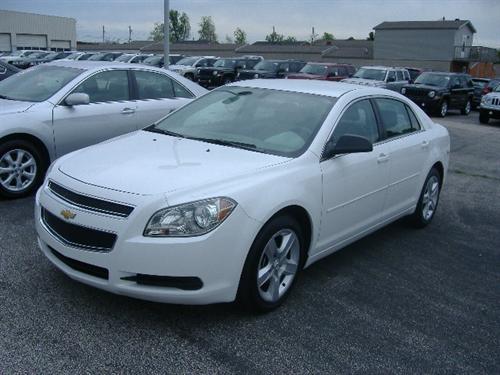 Chevrolet Malibu 2010 photo 1