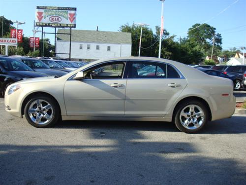 Chevrolet Malibu 4dr Sdn I4 CVT 2.5 Other