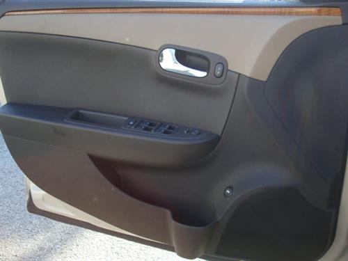 Chevrolet Malibu 2010 photo 1