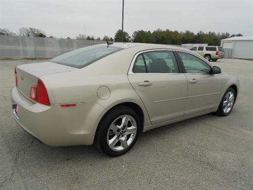 Chevrolet Malibu 2010 photo 4