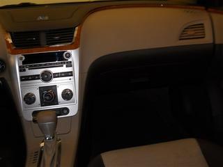 Chevrolet Malibu 2010 photo 1