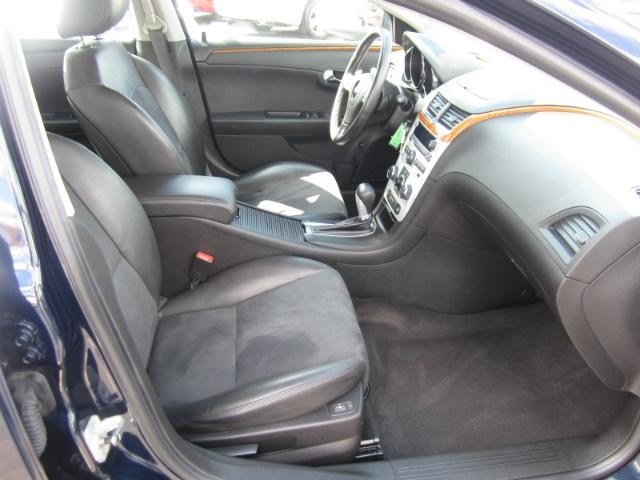 Chevrolet Malibu 2010 photo 4