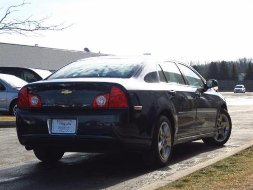 Chevrolet Malibu 2010 photo 3
