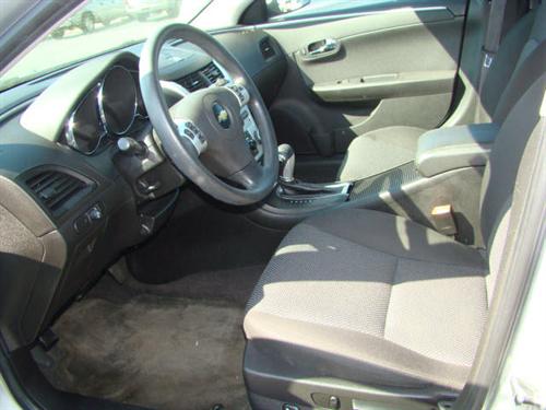 Chevrolet Malibu 2010 photo 1