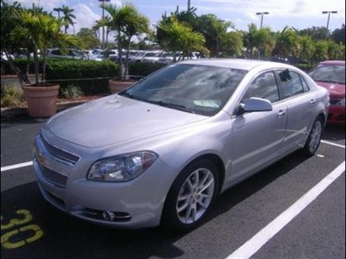 Chevrolet Malibu 2010 photo 2