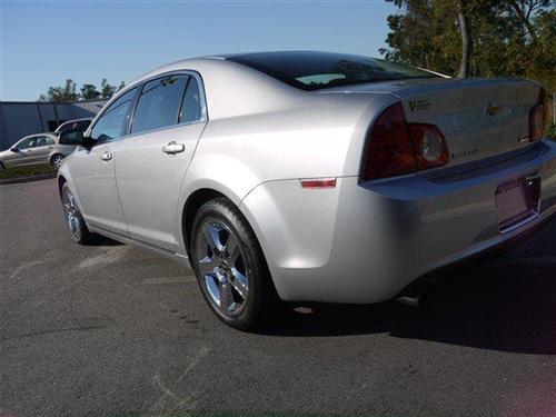 Chevrolet Malibu 2010 photo 1