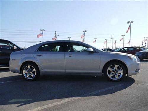 Chevrolet Malibu 2010 photo 3