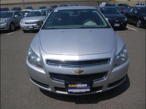 Chevrolet Malibu 2010 photo 2