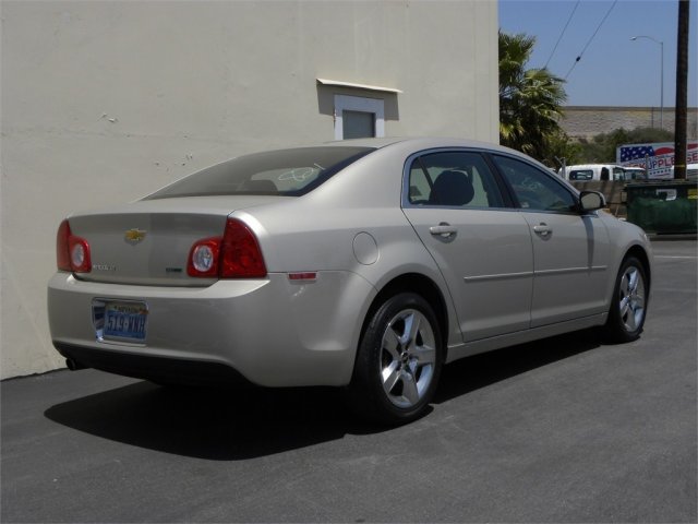 Chevrolet Malibu 2010 photo 1