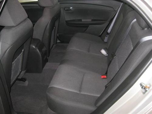 Chevrolet Malibu 2010 photo 3