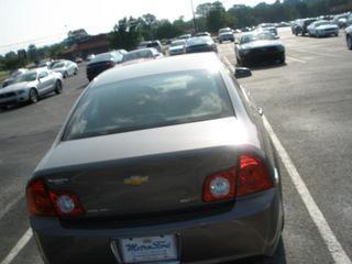 Chevrolet Malibu 2010 photo 3