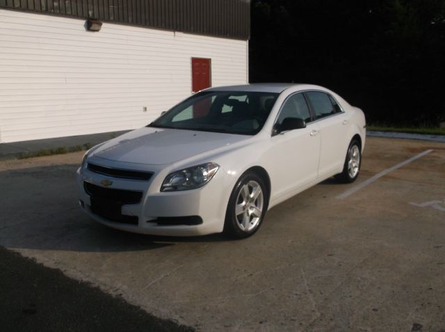 Chevrolet Malibu 2010 photo 1