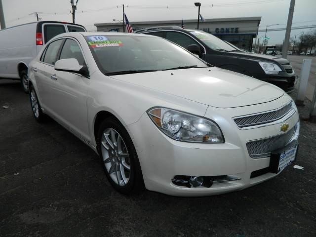 Chevrolet Malibu 2010 photo 3