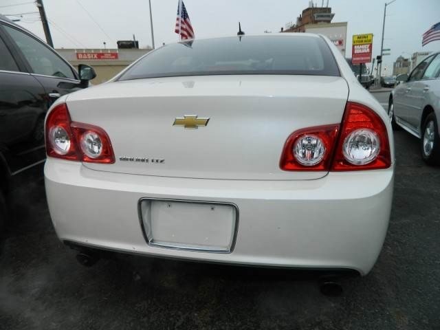 Chevrolet Malibu 2010 photo 5