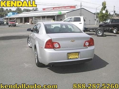 Chevrolet Malibu 2010 photo 2