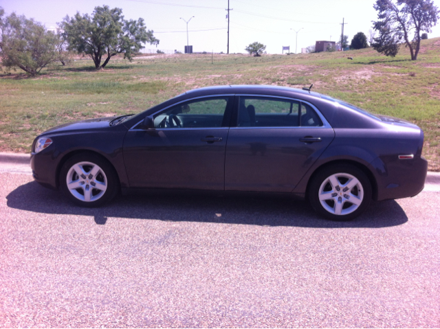 Chevrolet Malibu 2010 photo 1