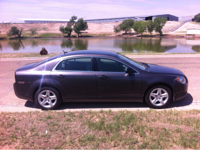 Chevrolet Malibu 2010 photo 4