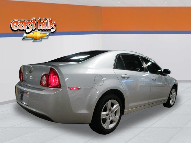 Chevrolet Malibu 2010 photo 1