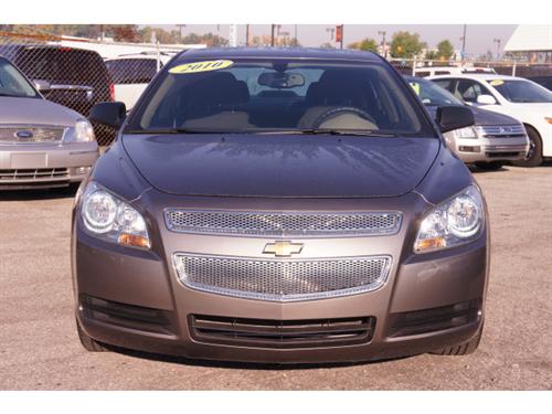 Chevrolet Malibu 2010 photo 2