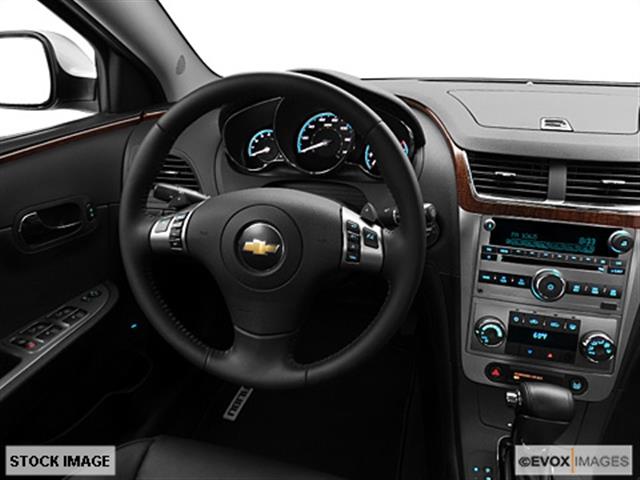 Chevrolet Malibu 2010 photo 1