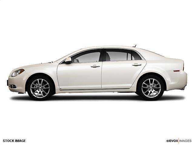 Chevrolet Malibu 2010 photo 2