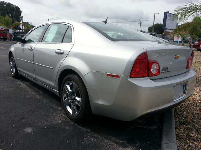 Chevrolet Malibu 2010 photo 14