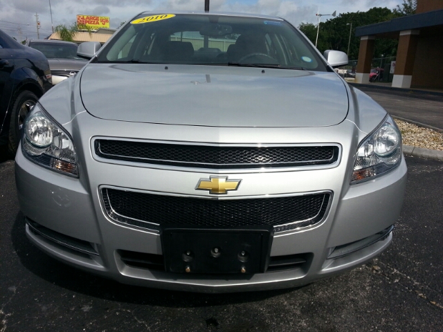 Chevrolet Malibu 2010 photo 2
