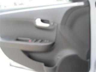 Chevrolet Malibu 2010 photo 3