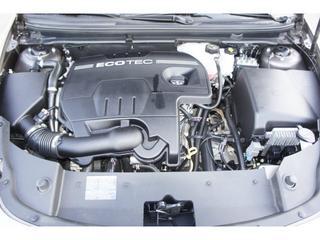 Chevrolet Malibu 2010 photo 2