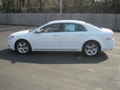 Chevrolet Malibu 2010 photo 1
