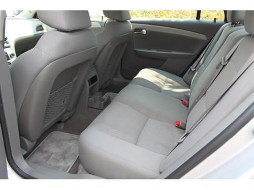 Chevrolet Malibu 2010 photo 1