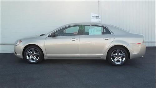 Chevrolet Malibu 2010 photo 1