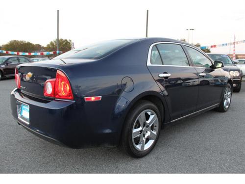 Chevrolet Malibu 2010 photo 2