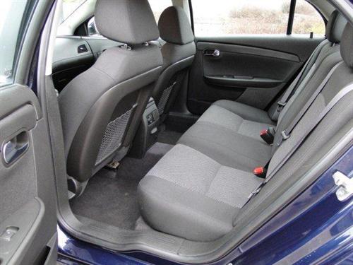 Chevrolet Malibu 2010 photo 2