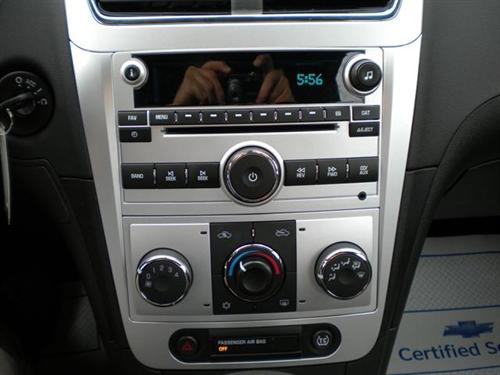 Chevrolet Malibu 2010 photo 4