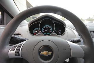 Chevrolet Malibu 2010 photo 2