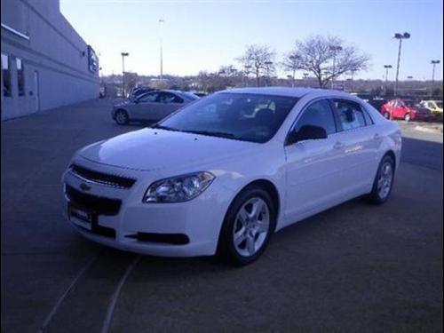 Chevrolet Malibu 2010 photo 2