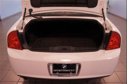 Chevrolet Malibu 2010 photo 4
