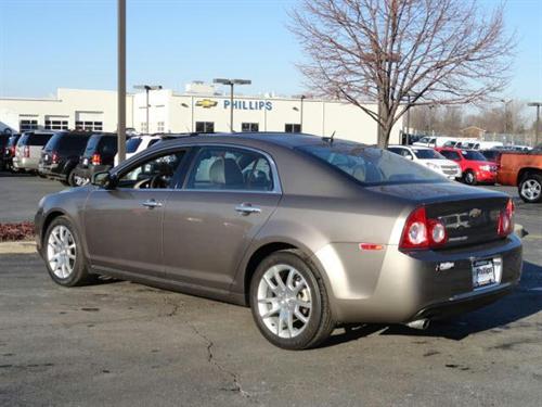 Chevrolet Malibu 2010 photo 3