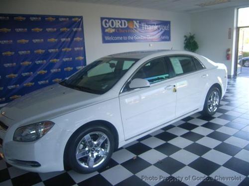 Chevrolet Malibu 2010 photo 3