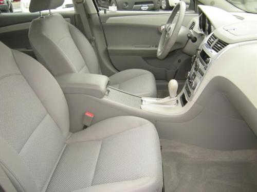 Chevrolet Malibu 2010 photo 4