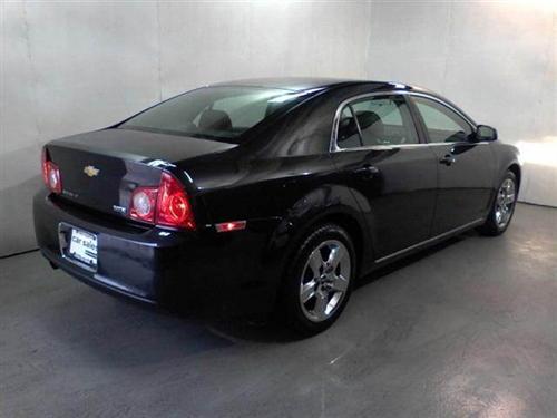 Chevrolet Malibu 2010 photo 4