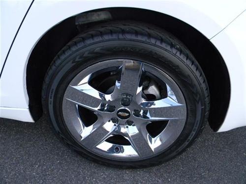 Chevrolet Malibu 2010 photo 3