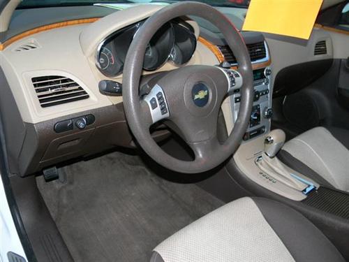 Chevrolet Malibu 2010 photo 4