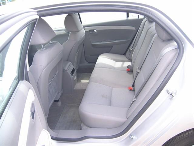 Chevrolet Malibu 2010 photo 5