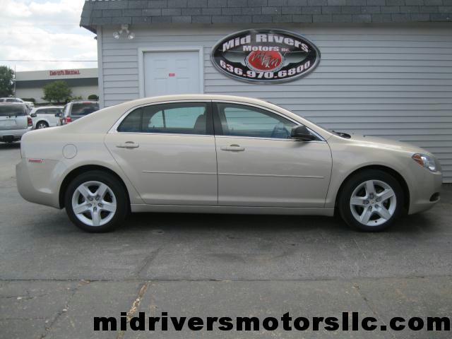 Chevrolet Malibu 2010 photo 1