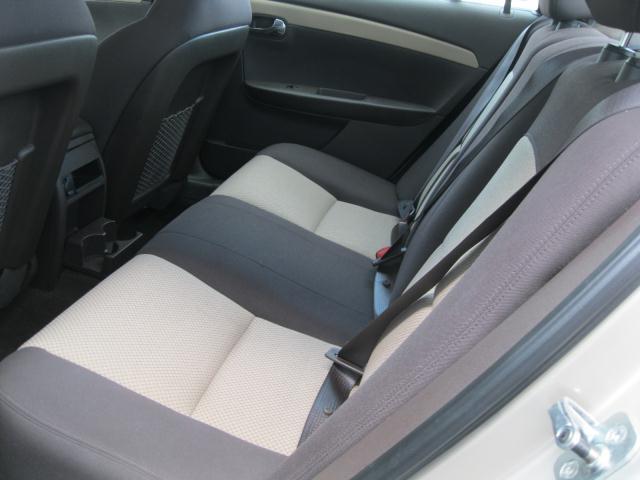 Chevrolet Malibu 2010 photo 5