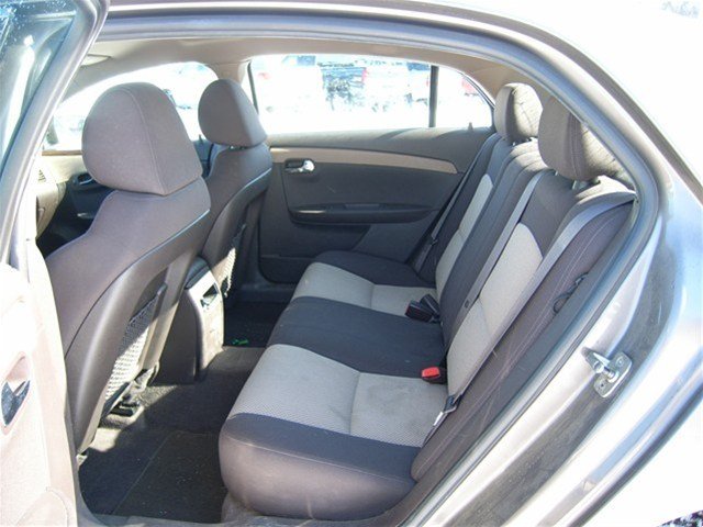 Chevrolet Malibu 2010 photo 5