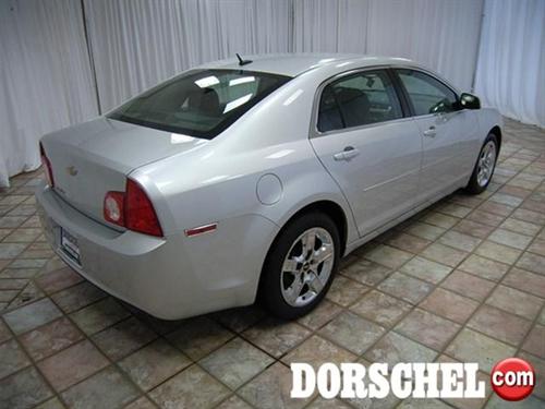 Chevrolet Malibu 2010 photo 1