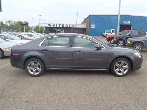 Chevrolet Malibu 2010 photo 1